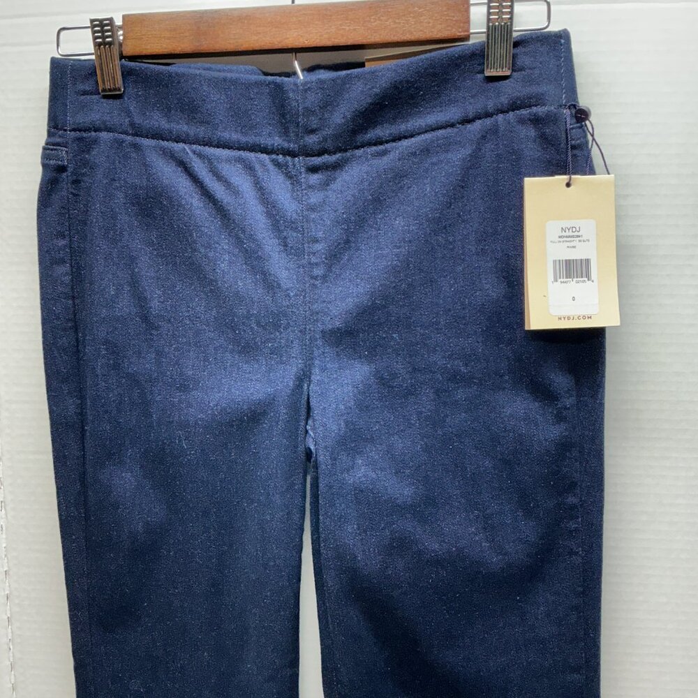 SZ. 0 JEANS NYDJ-NWT Pull-On Straight-Leg with Side Slits- Rinse $89 a374973 - Picture 2 of 9